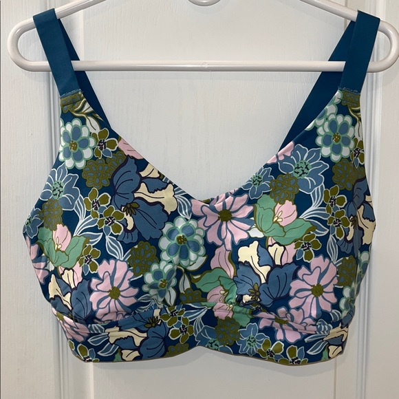 aerie Other - 🆕 Offline by Aerie Blue Floral Sports Bra Size XL
